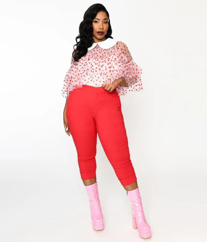 Lightweight jogger pants for summer evening strolls -Pants for DJs-Smak Parlour Plus Size Red & Polka Dot Heart Pocket Smarty Pants Capri