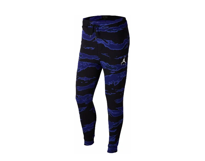 Lightweight cargo pants for summer camping trips -Pants with drawstring-Nike Sportswear Jumpman Fleece Camo Men's Sweatpants