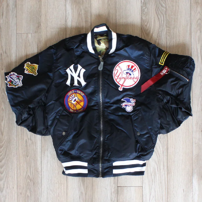 Green Jackets for Nature -Jackets for clubbing-New Era Cap X Alpha Industries Collab MA-1M NEW YORK YANKEES Nylon Bomber Jacket (Navy Camo)