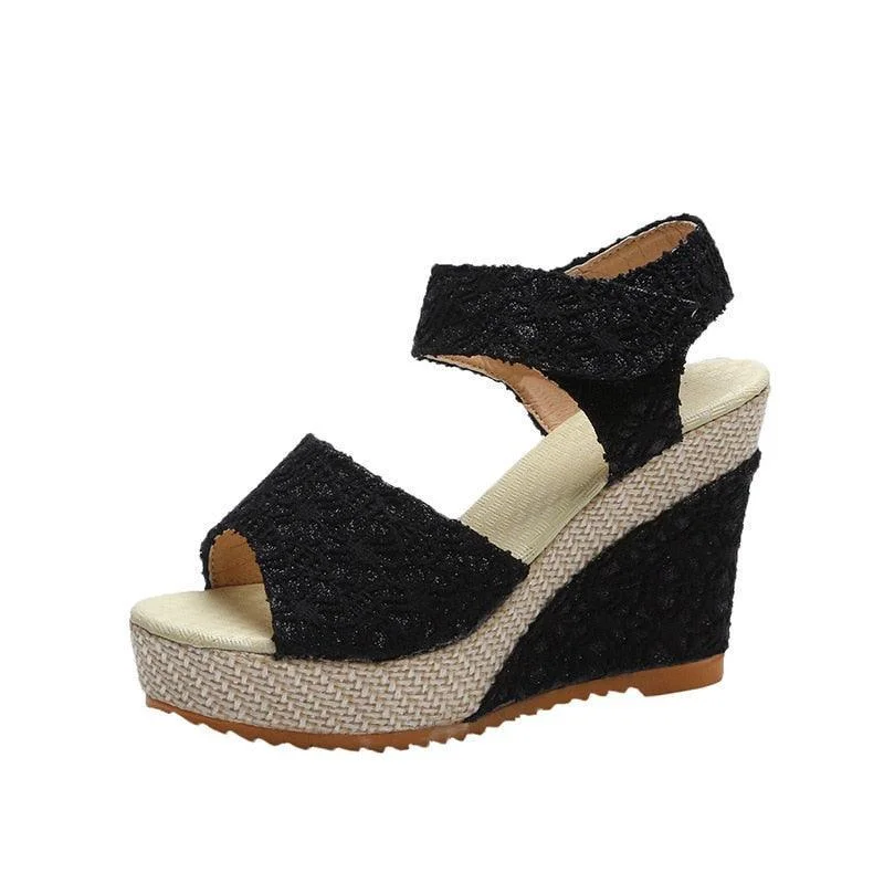 Trendy sandals for women with wedge heels and strappy design for casual chic-Sandals with breathable fabric-Embroidered Wedge Sandals